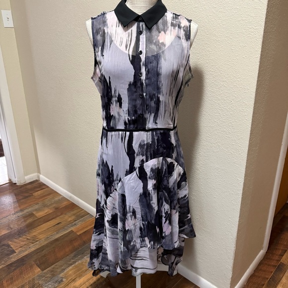 Simply Vera Vera Wang Dresses & Skirts - Simply Vera Vera Wang Monochrome High-Low Dress - Size Medium